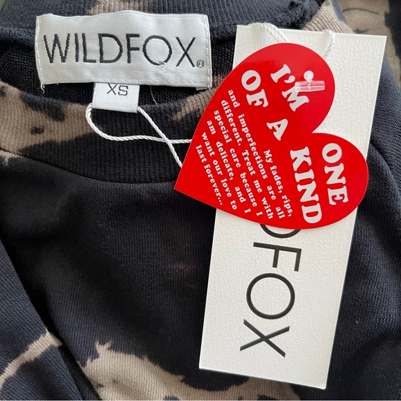 NEW Wildfox Boneyard Fiona Tie Dye Sweatshirt - Picture 6 of 6